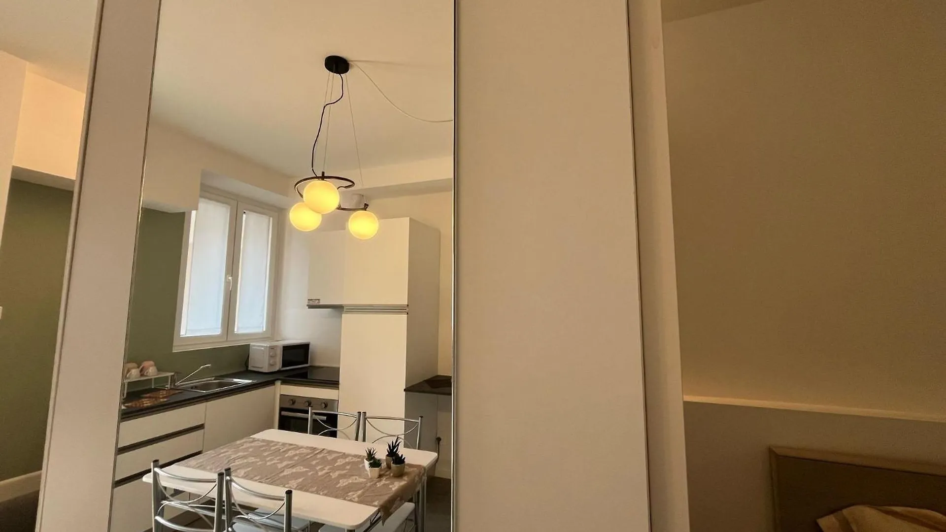 Antico Giardino - Lory Apartment Busto Arsizio 0*,  Italy