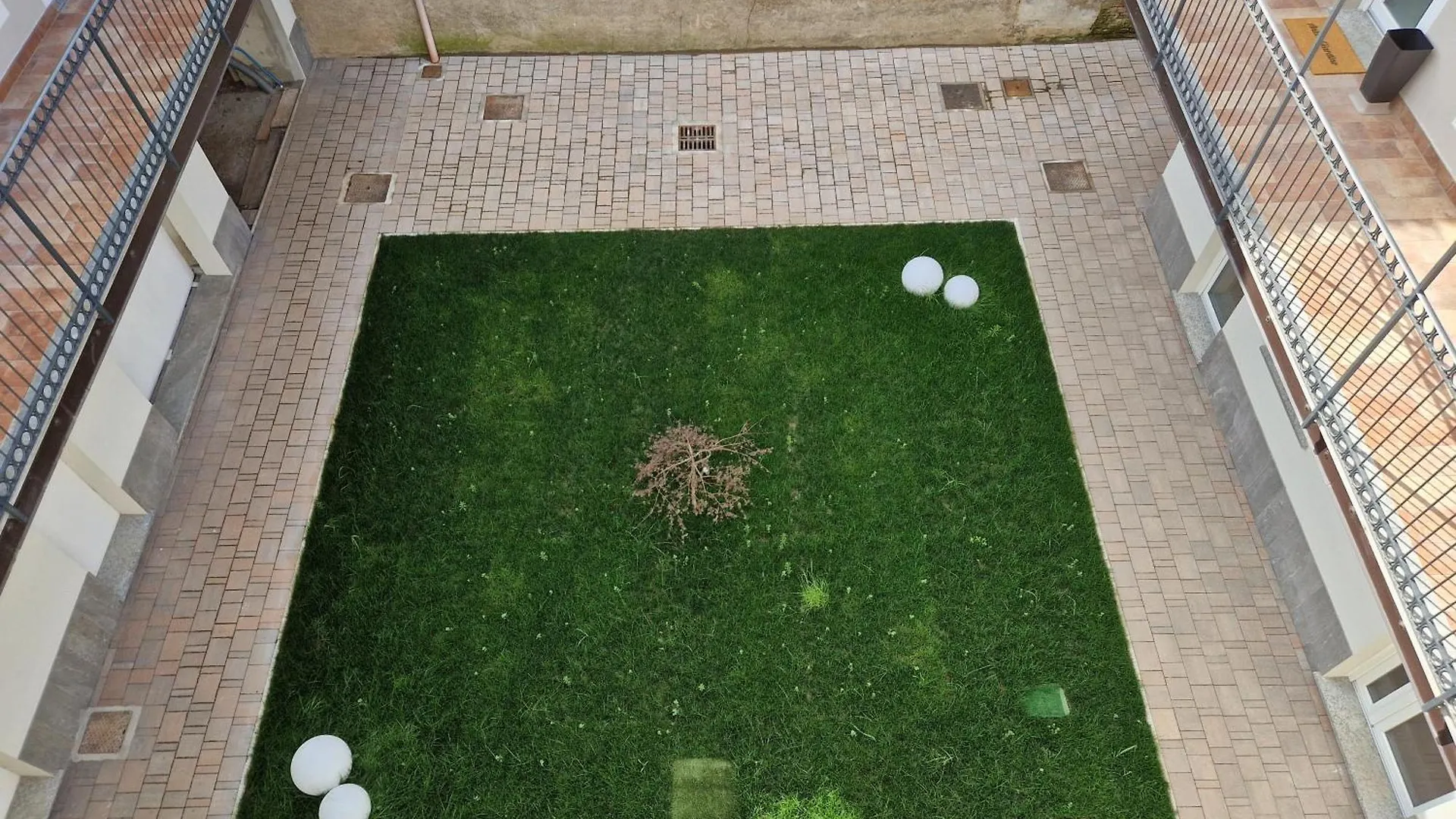Antico Giardino - Lory Apartment Busto Arsizio Italy
