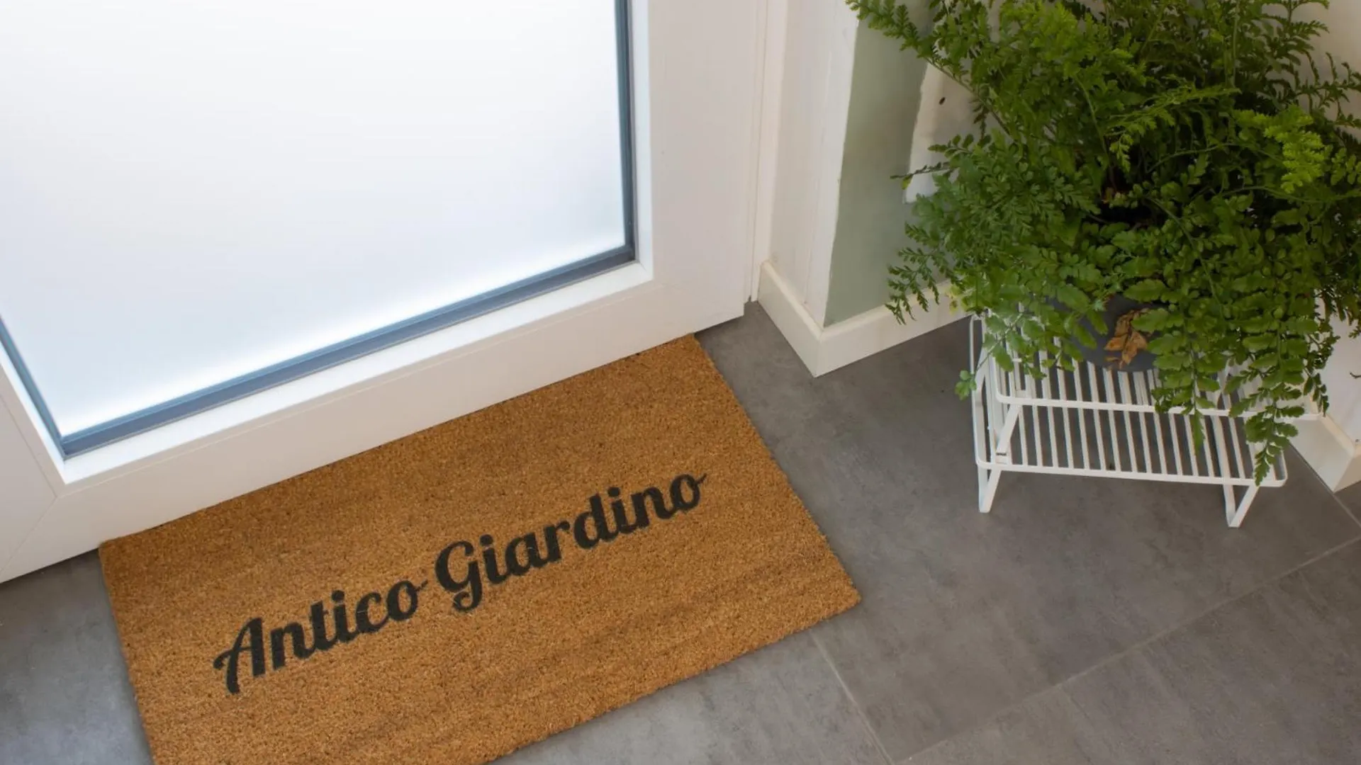 Апартаменты Antico Giardino - Lory Бусто-Арсизио